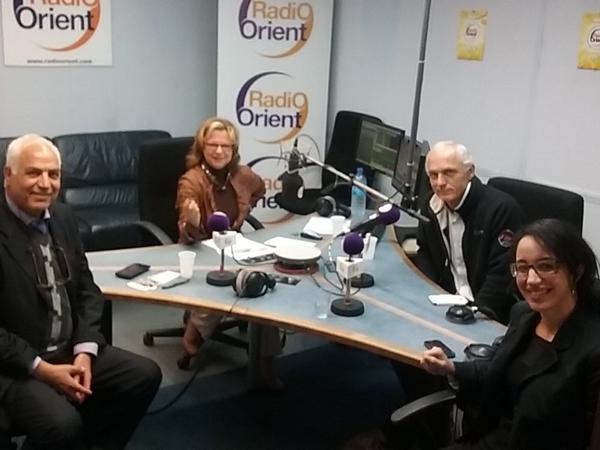 professeur-c-oberlin-d-n-badran-et-damia-benchabane-la-situation-sanitaire-en-palestine